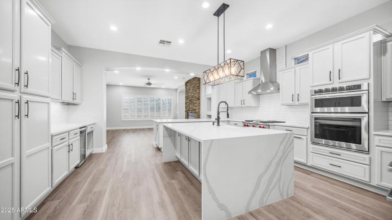 15727 W Sheridan St (18)