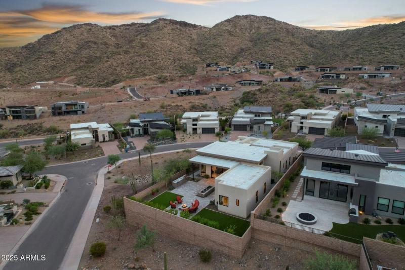 066_Aerial Back Side Lot View