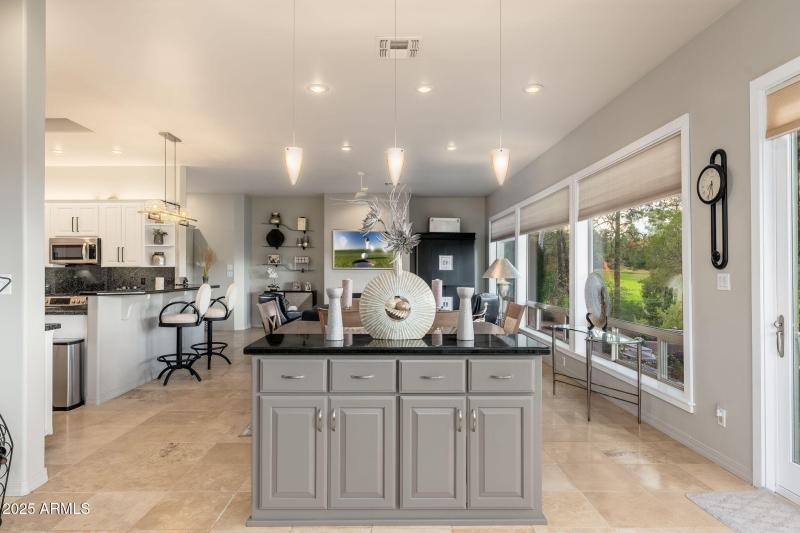 2202 E Feather Plume Ln - 11