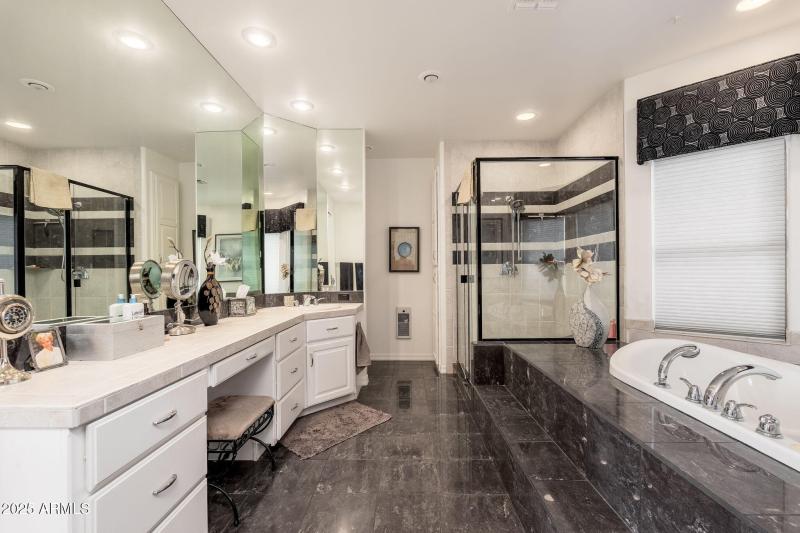 2202 E Feather Plume Ln - 25