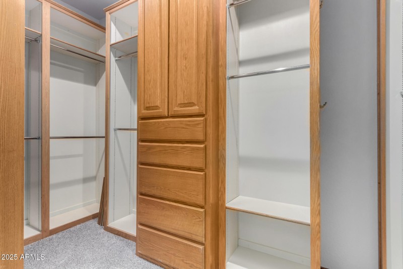 Master Bedroom | His-and_Her Closets