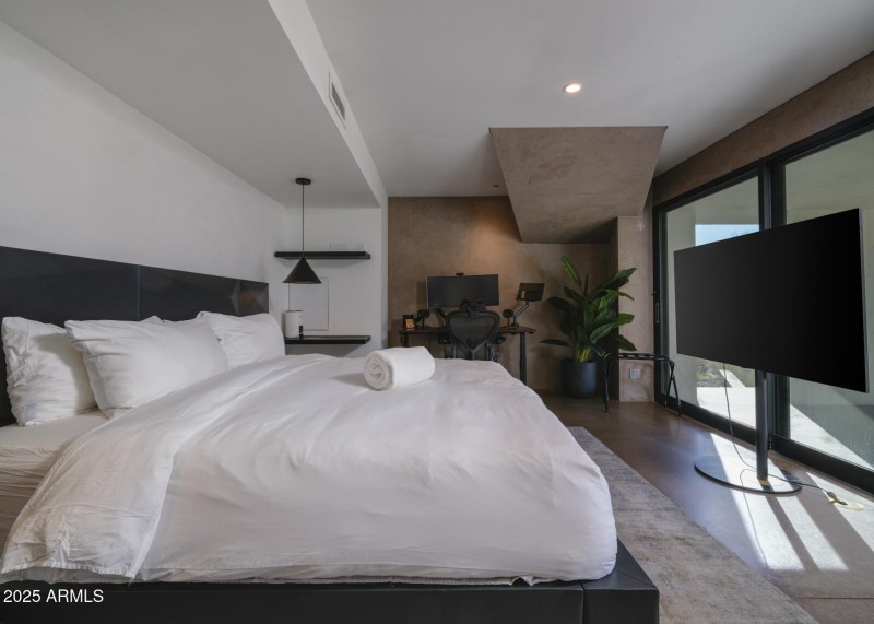 Hidden Valley Desert House