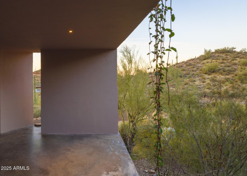Hidden Valley Desert House