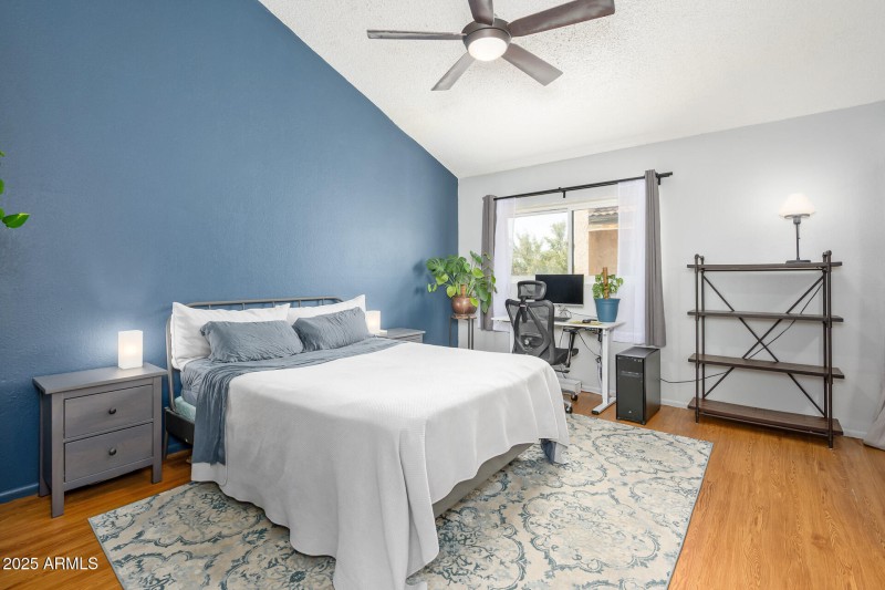 834 E FOUNTAIN ST 4 - Photo 20