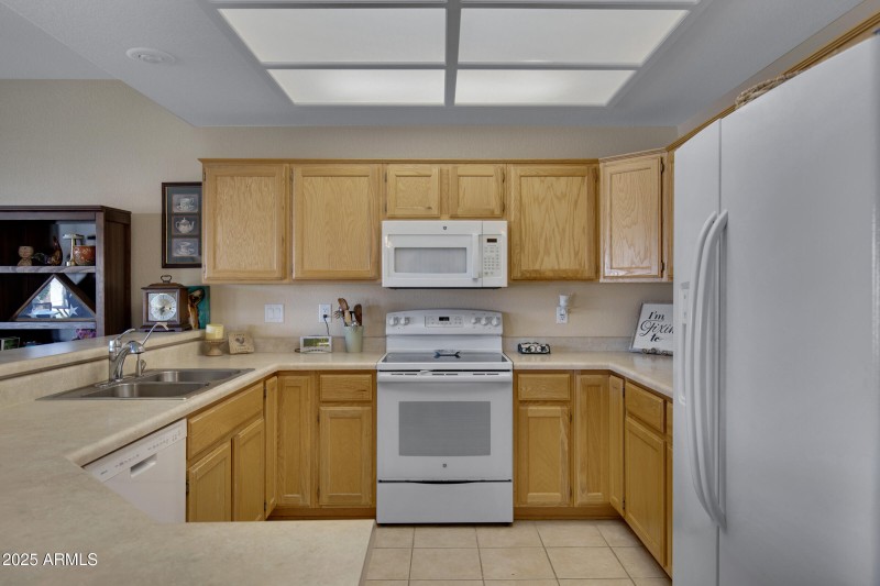 11360 E Keats Ave #20-13