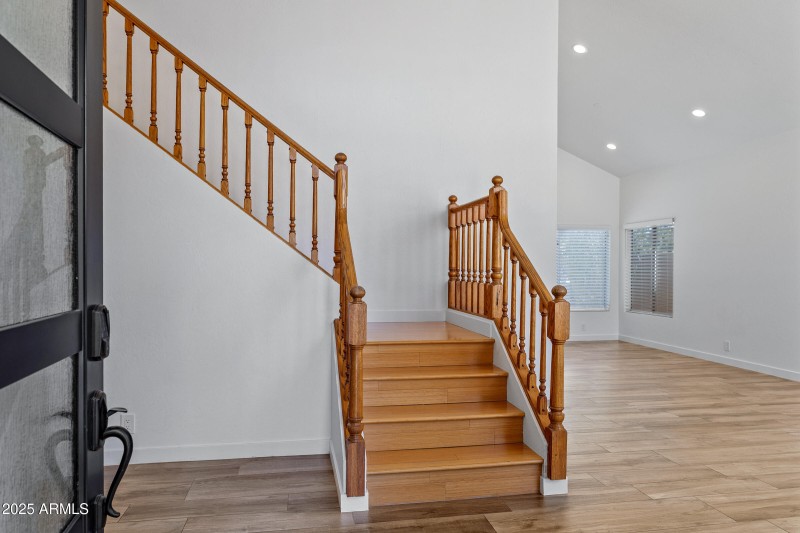 1419 W Thunderhill Dr-4