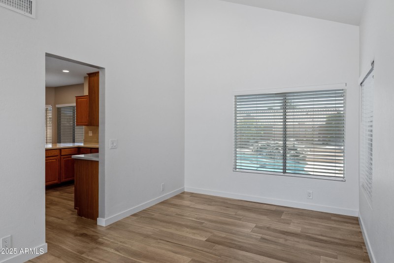 1419 W Thunderhill Dr-9