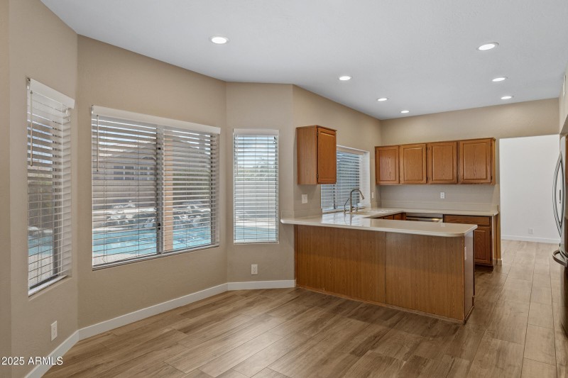 1419 W Thunderhill Dr-15