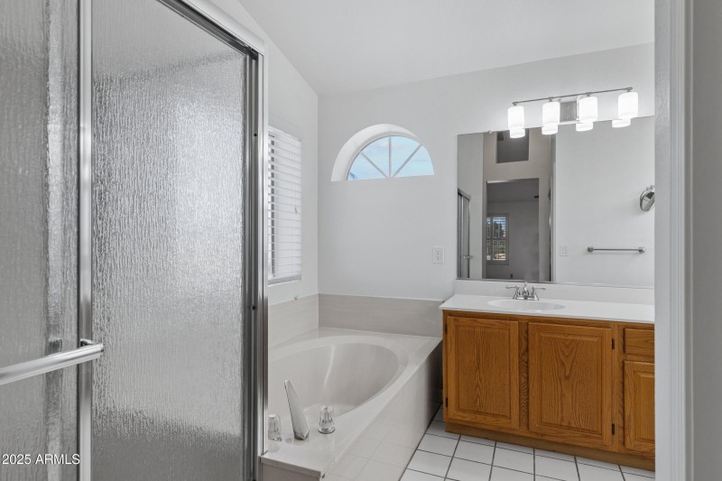 1419 W Thunderhill Dr-29