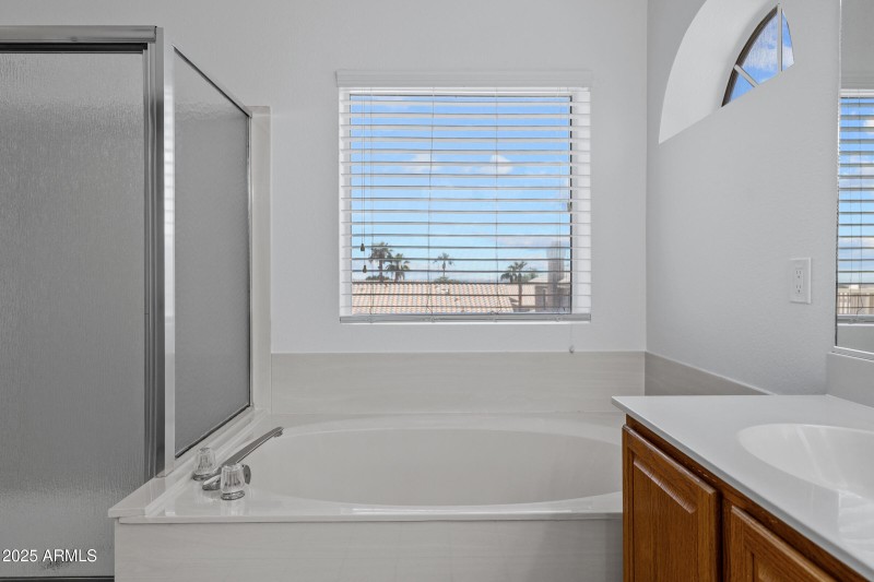 1419 W Thunderhill Dr-31