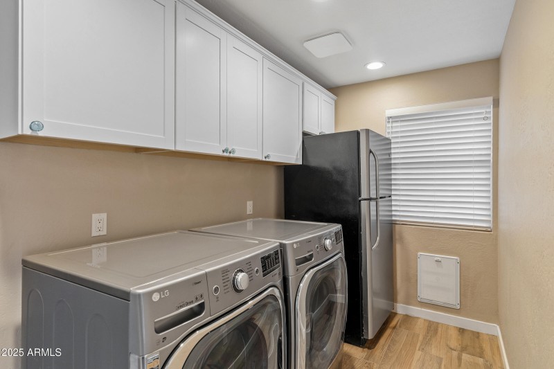 1419 W Thunderhill Dr-32