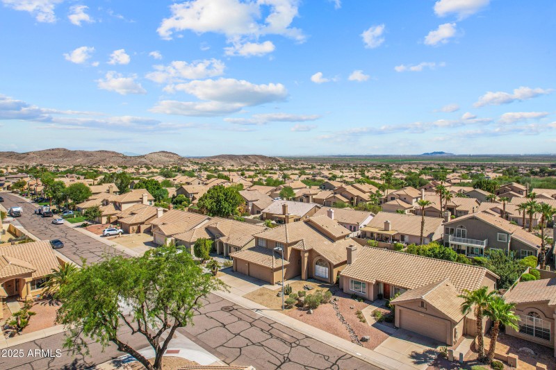 1419 W Thunderhill Dr-43