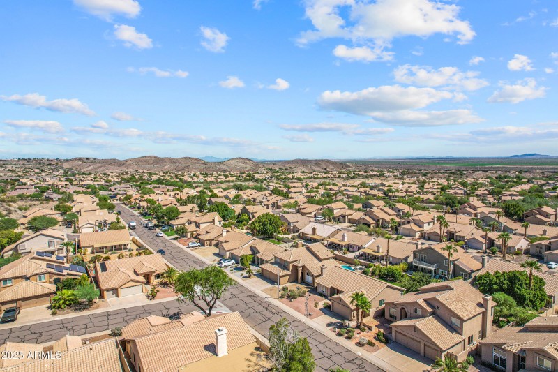 1419 W Thunderhill Dr-44