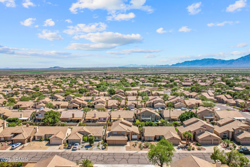 1419 W Thunderhill Dr-45