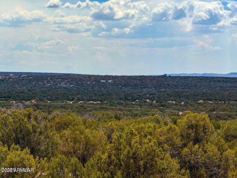 20250829012334033189000000-o (1)