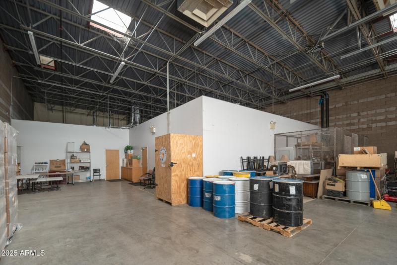 20250825_364-S-Smith-Rd_24