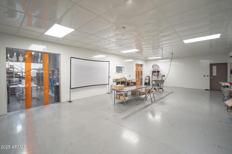 20250825_364-S-Smith-Rd_32