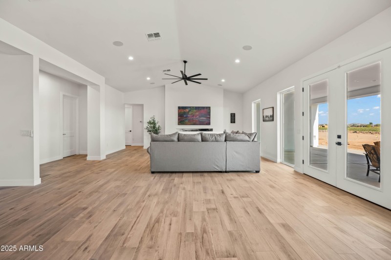 22145 W Harwell Rd Buckeye AZ 85326-85