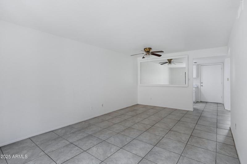 3131 W Cochise Dr unit 123-9