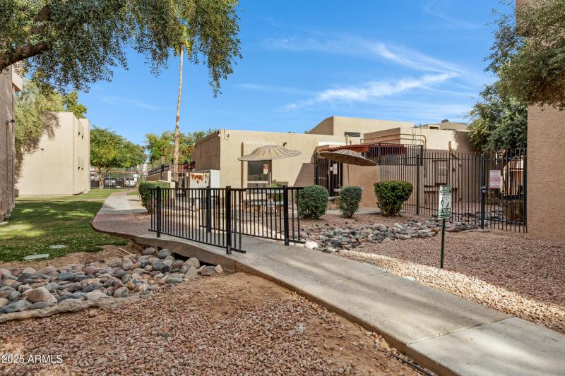 3131 W Cochise Dr unit 123-18