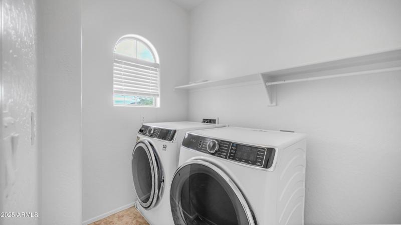 5131 W El Cortez Trl (27)