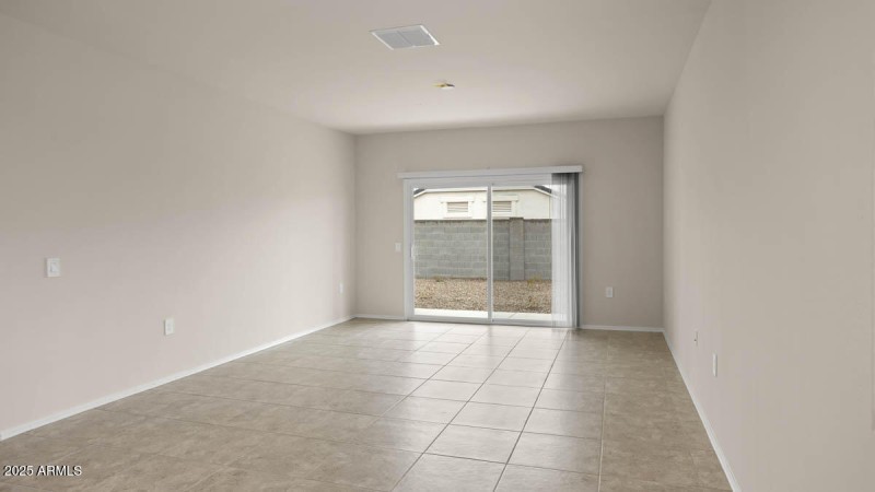 Mockingbird-Estrella Vista-3730-Buckeye-