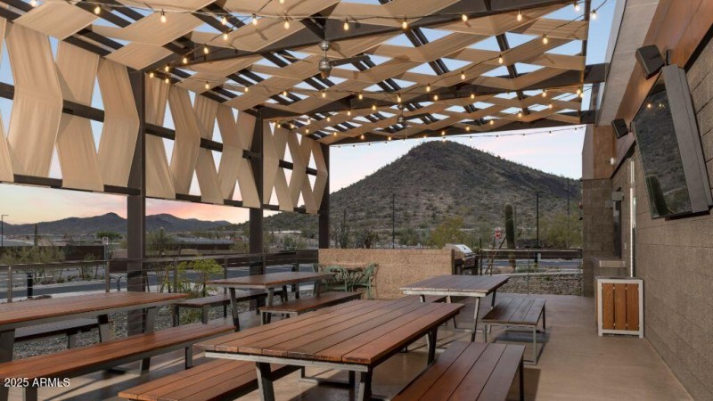 MysticClubhouse_MSP3684