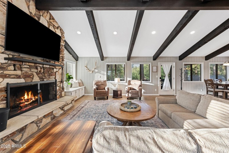 Great Room with Vaulted Ceilings and Sta