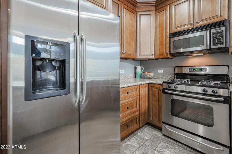 Stainless appliances