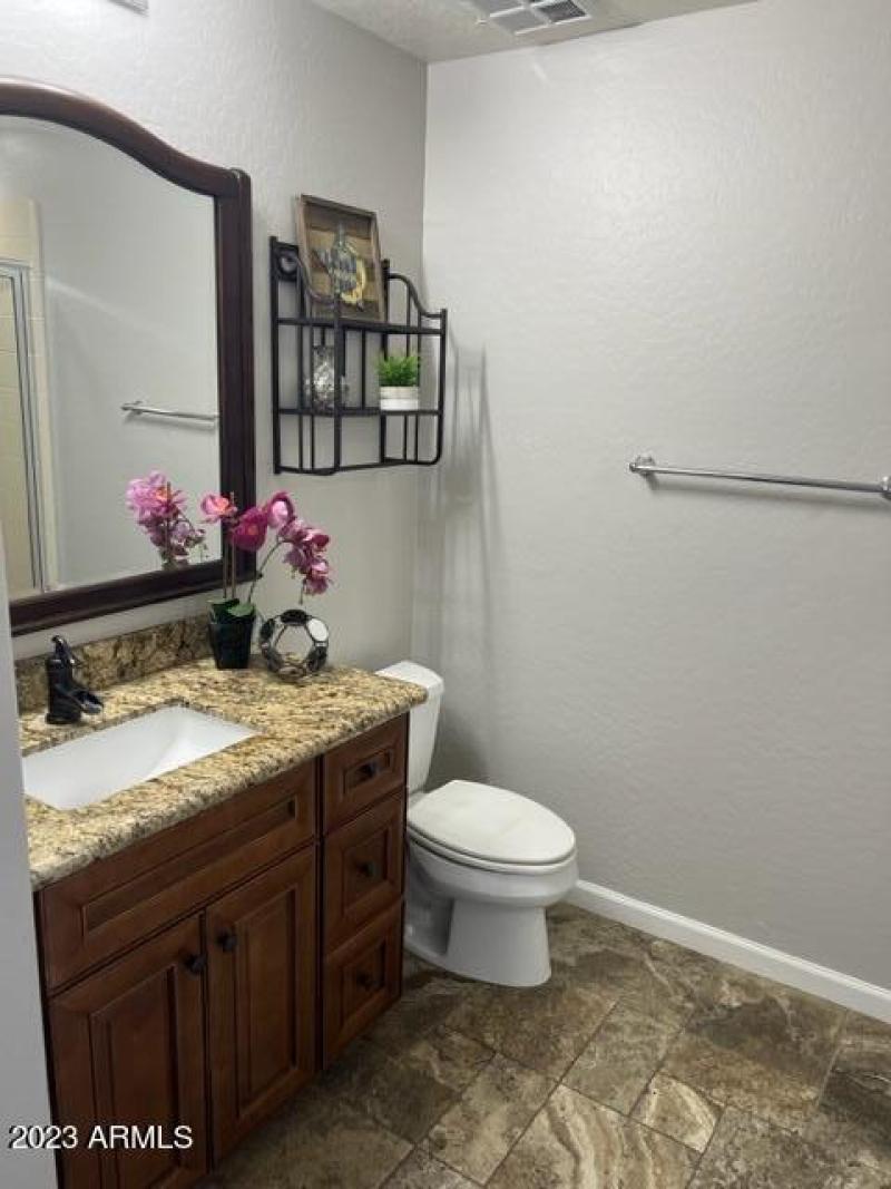 2nd bathroom