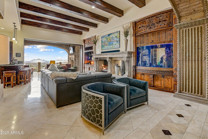 Inviting Living Room Retreat