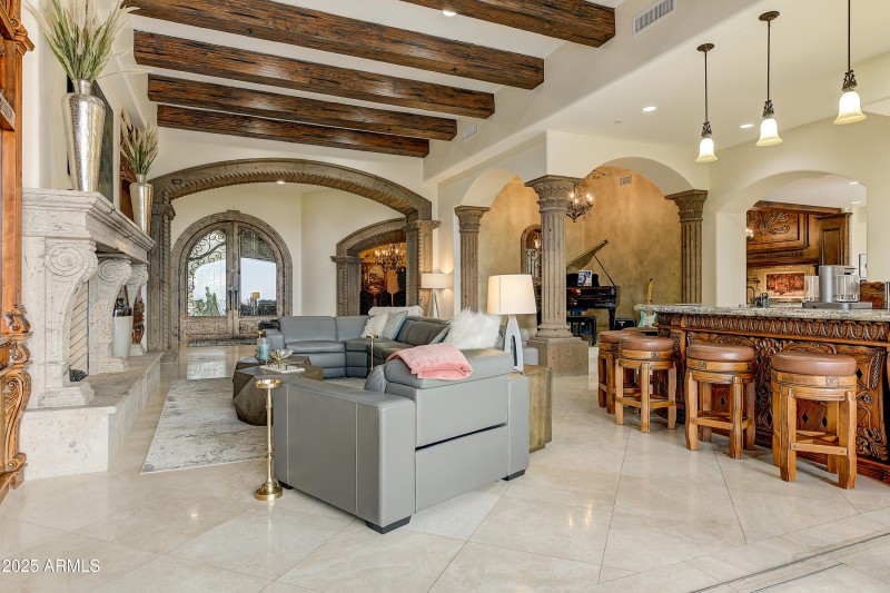 Grand Living Room with Bar