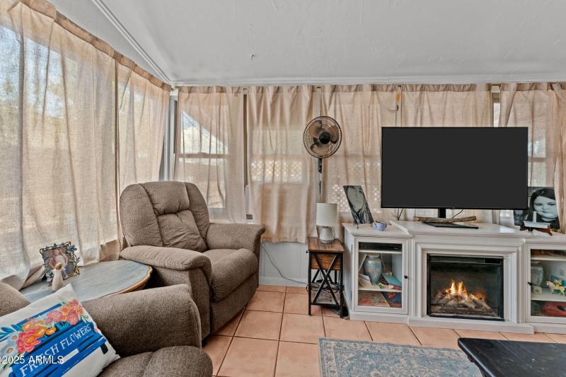 16-web-or-mls-DSC07117