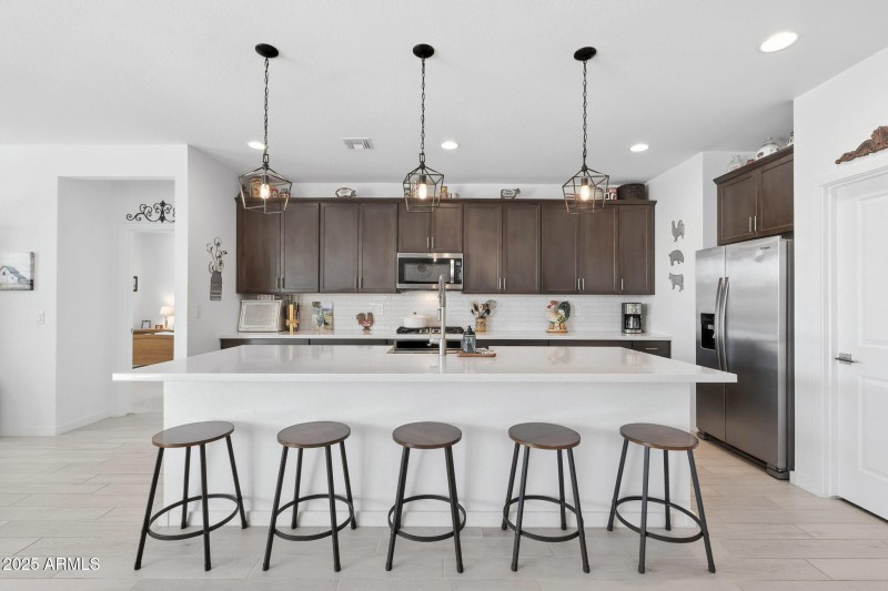 Kitchen with Large Island