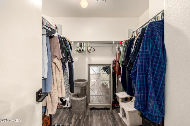 Owner suite closet