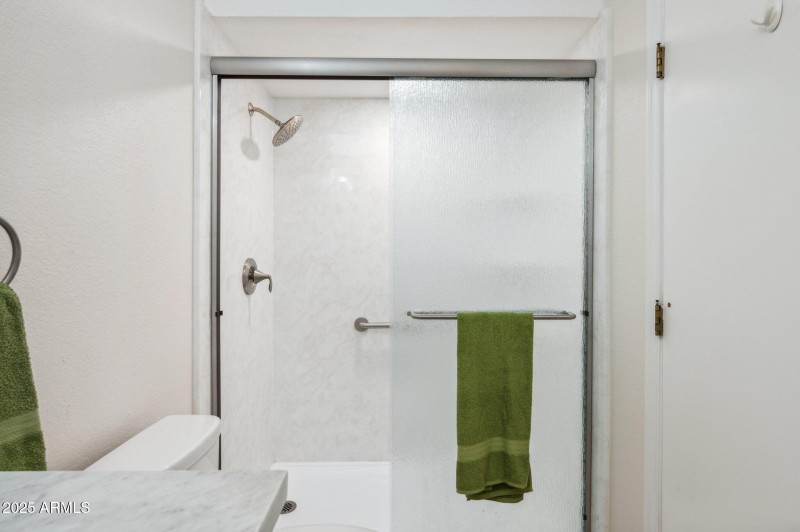 Second bathrm walk-in shower