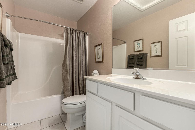 22-Ave of the Fountains