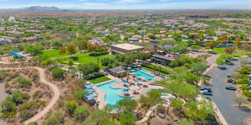 VISTANCIA ARIAL OF CLUB AND POOL2