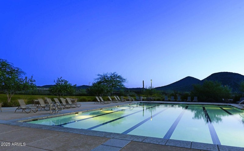 VISTANCIA POOL DUSK PHOTOS1