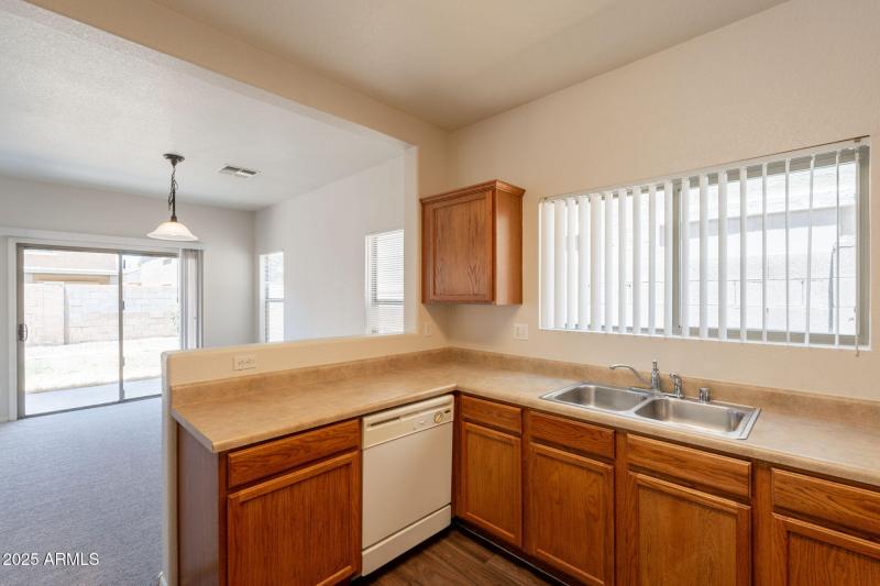 11-web-or-mls-82nd-11