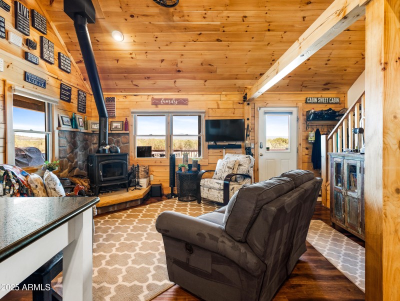 625 W Arrow Wash Tr-10