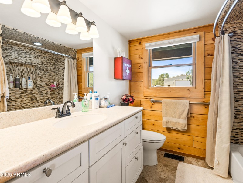 625 W Arrow Wash Tr-12