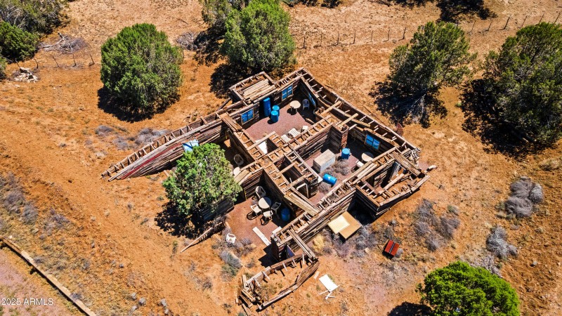 625 W Arrow Wash Tr-42