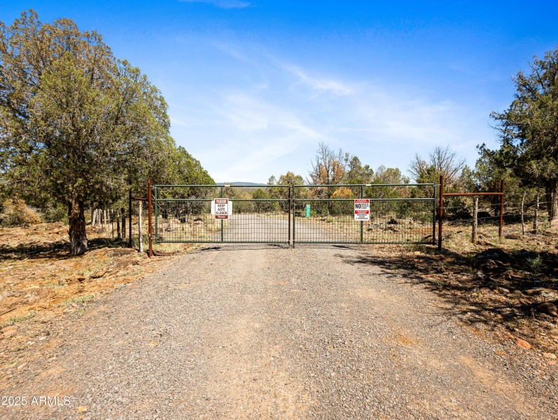 625 W Arrow Wash Tr-1