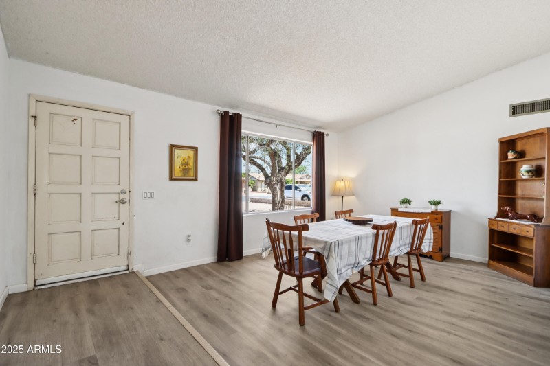 8-print-E Colgate Dr-S0309-008