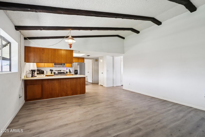 11-print-E Colgate Dr-S0309-011