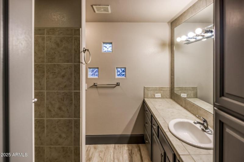 060_ADU Guest Bathroom