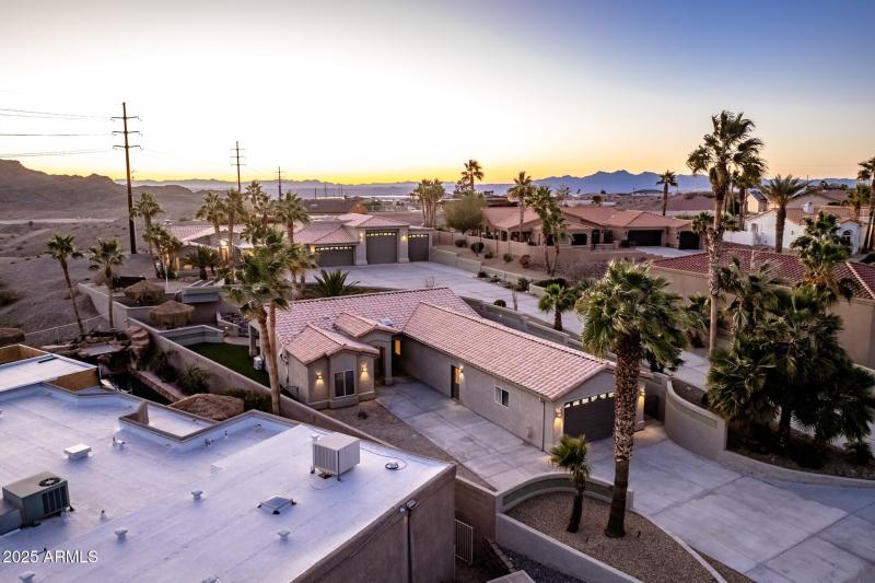 069_Aeiral View Side