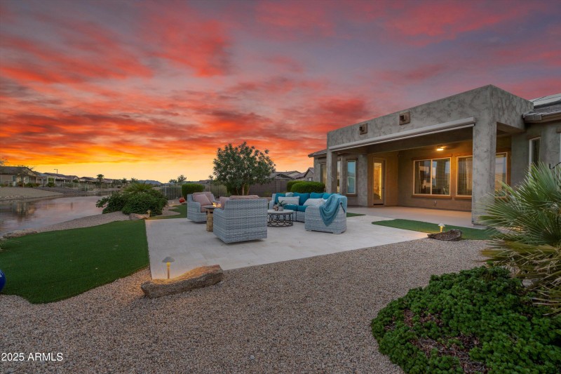 07-Backyard Sunset View