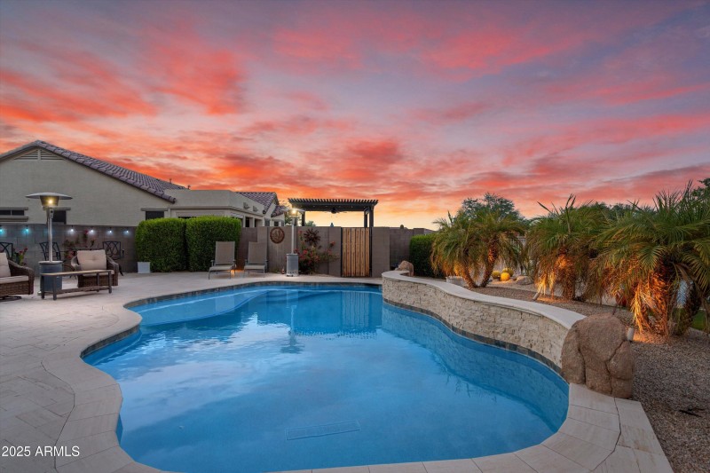 08-Backyard Sunset View